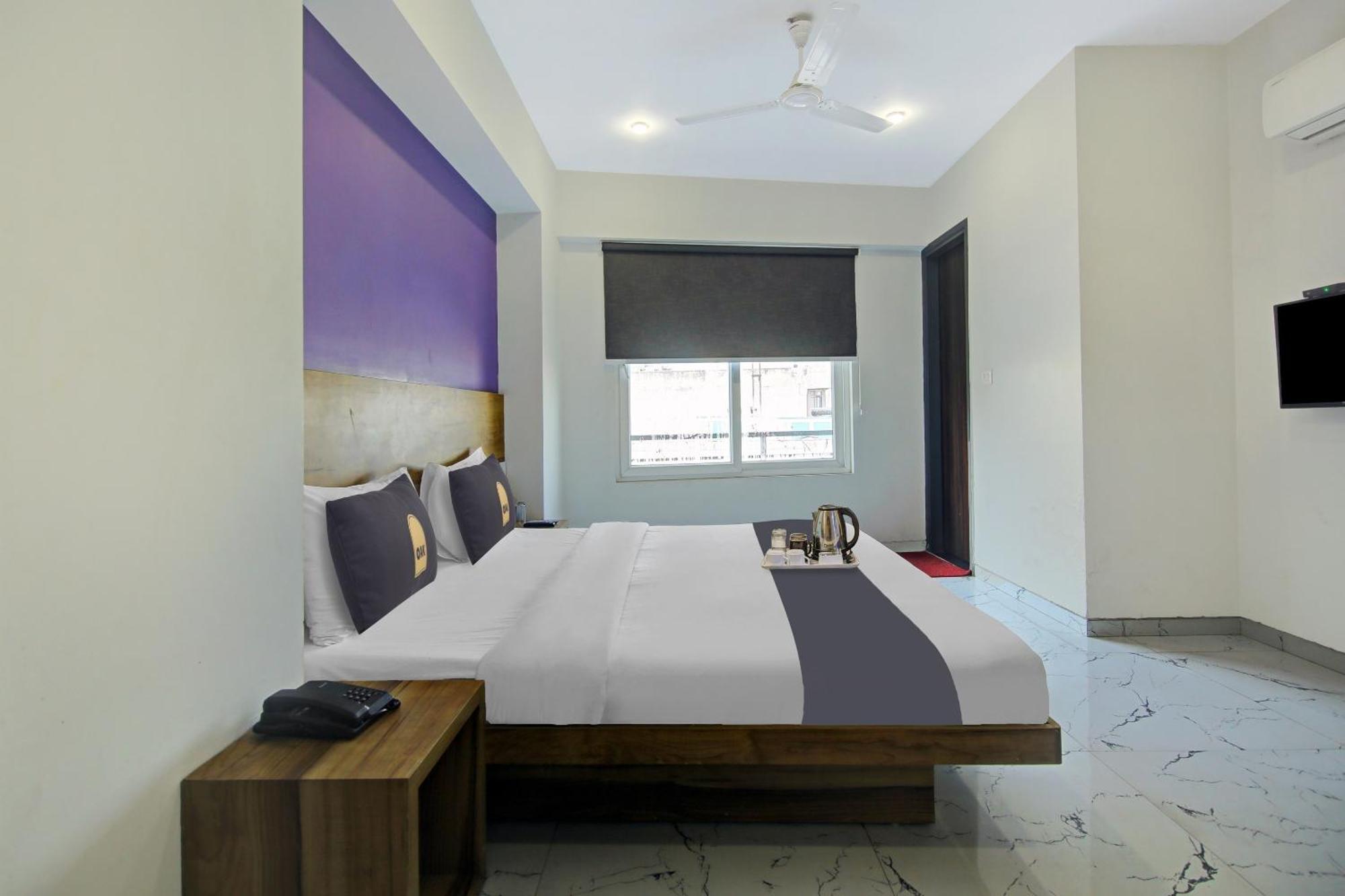 Super Townhouse Geetanjali Inn 구르가온 외부 사진