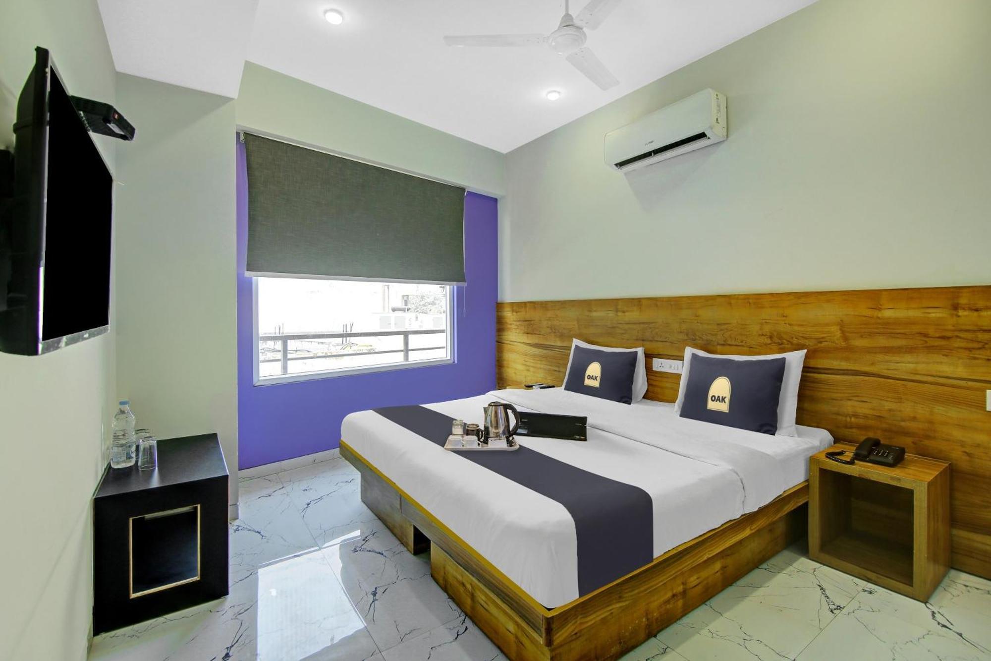 Super Townhouse Geetanjali Inn 구르가온 외부 사진