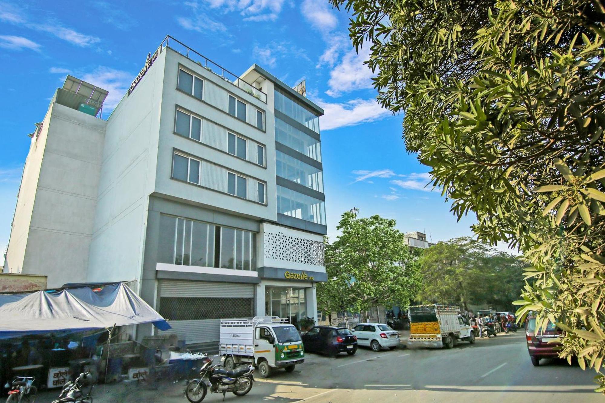 Super Townhouse Geetanjali Inn 구르가온 외부 사진
