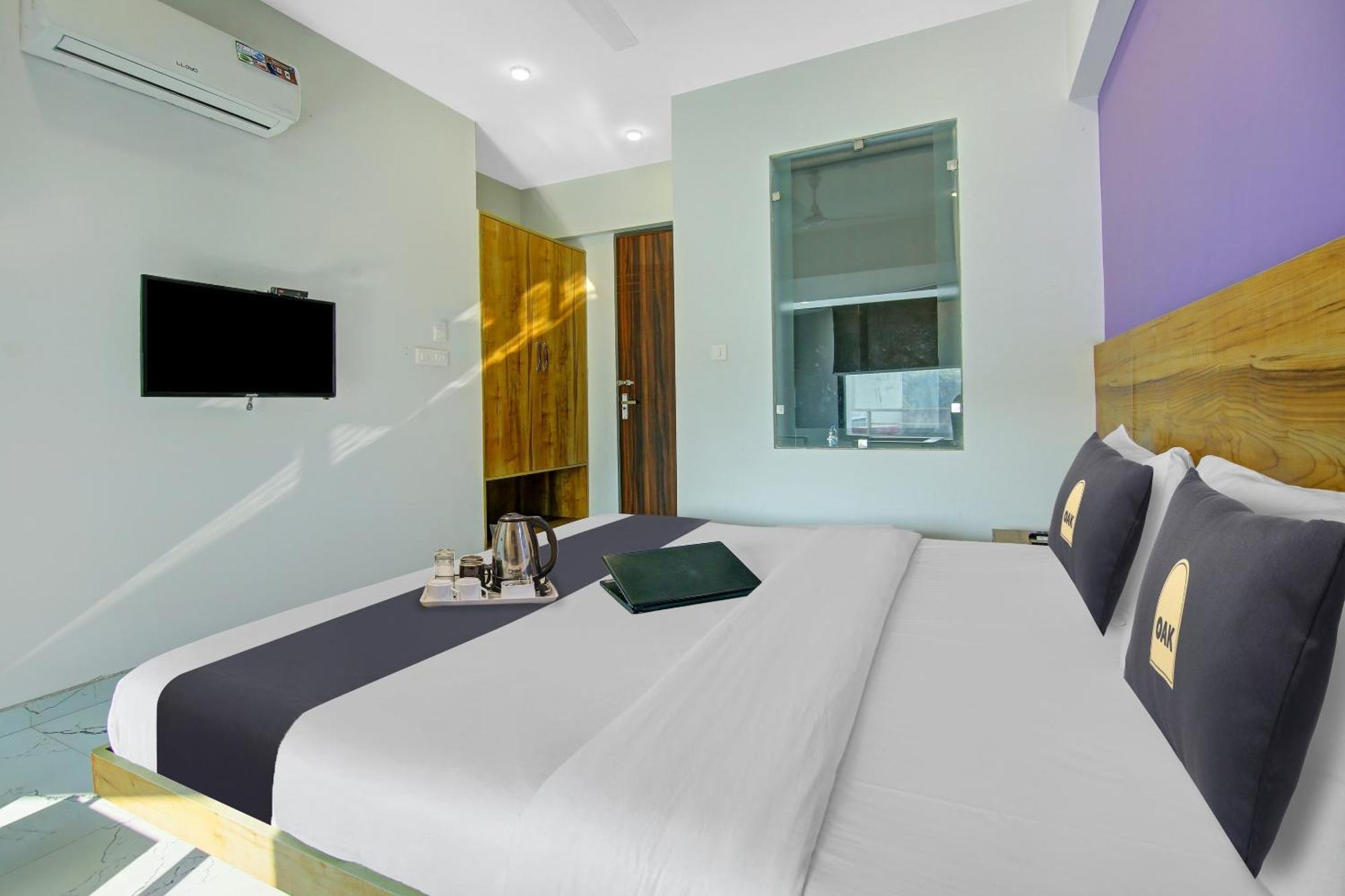 Super Townhouse Geetanjali Inn 구르가온 외부 사진