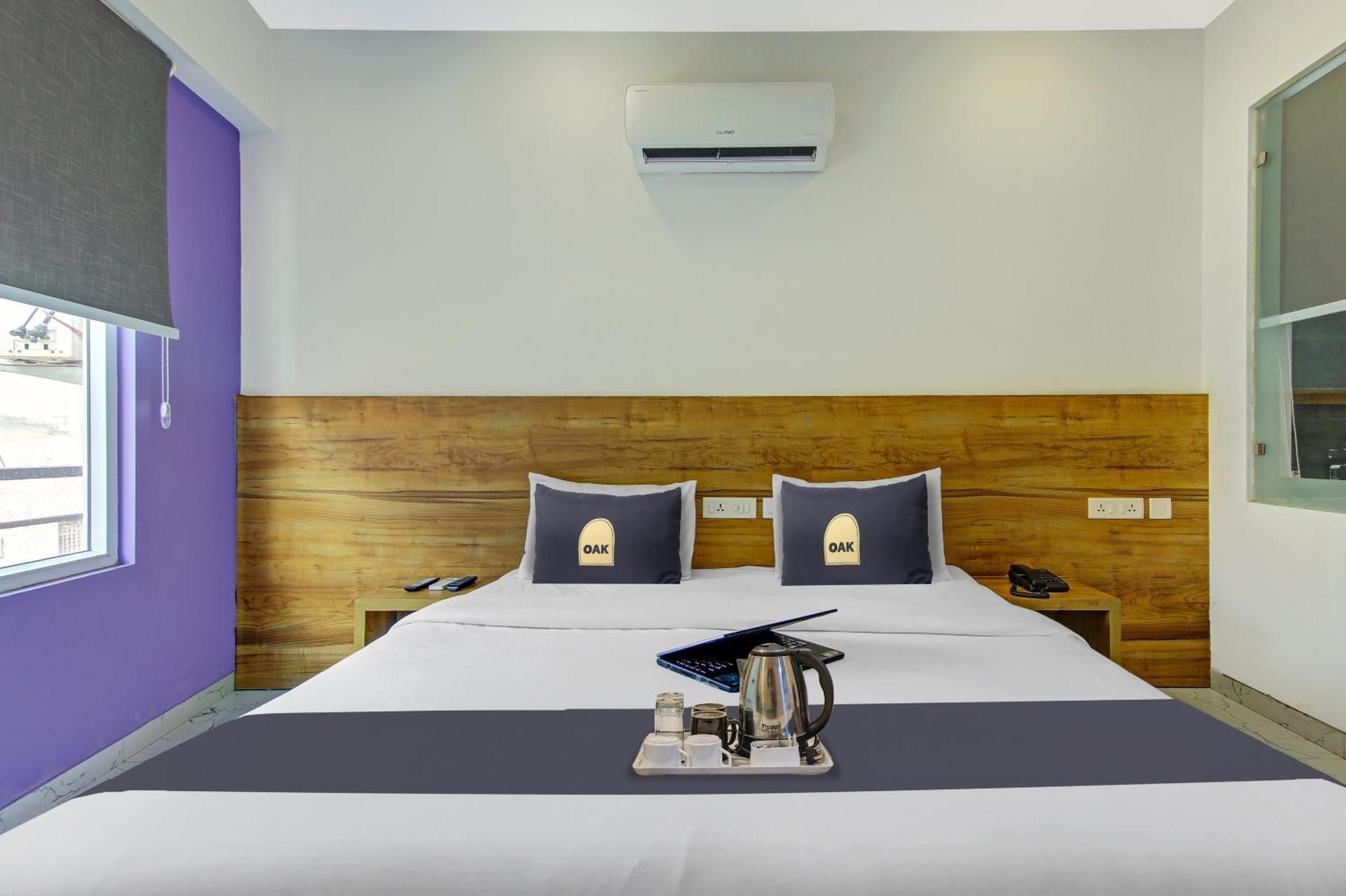 Super Townhouse Geetanjali Inn 구르가온 외부 사진