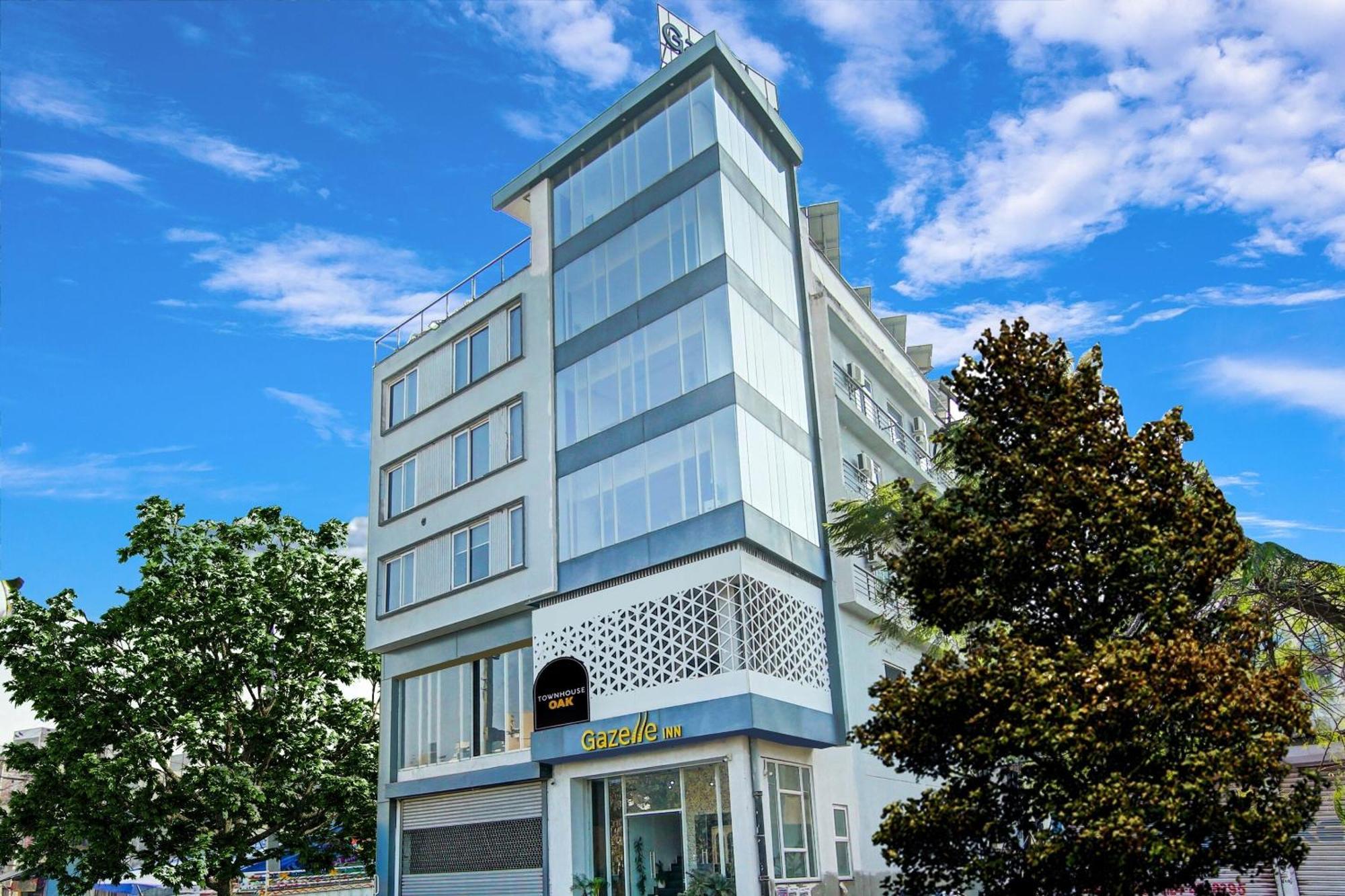 Super Townhouse Geetanjali Inn 구르가온 외부 사진